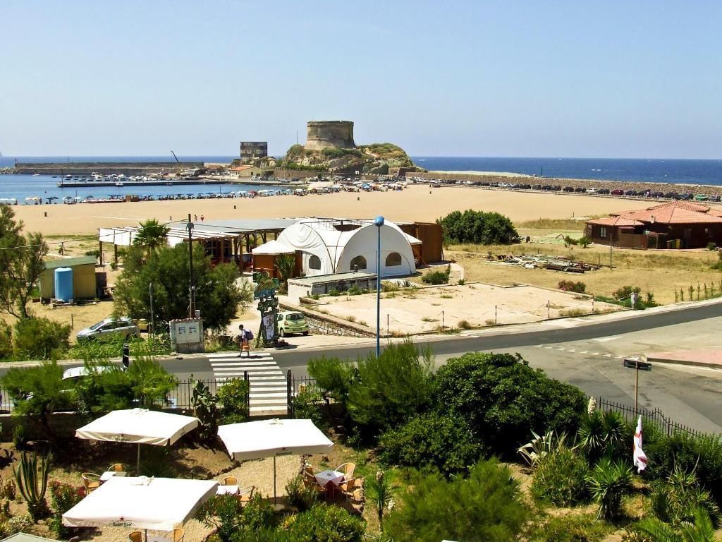 Hotel Miramare Bosa Marina Bagian luar foto