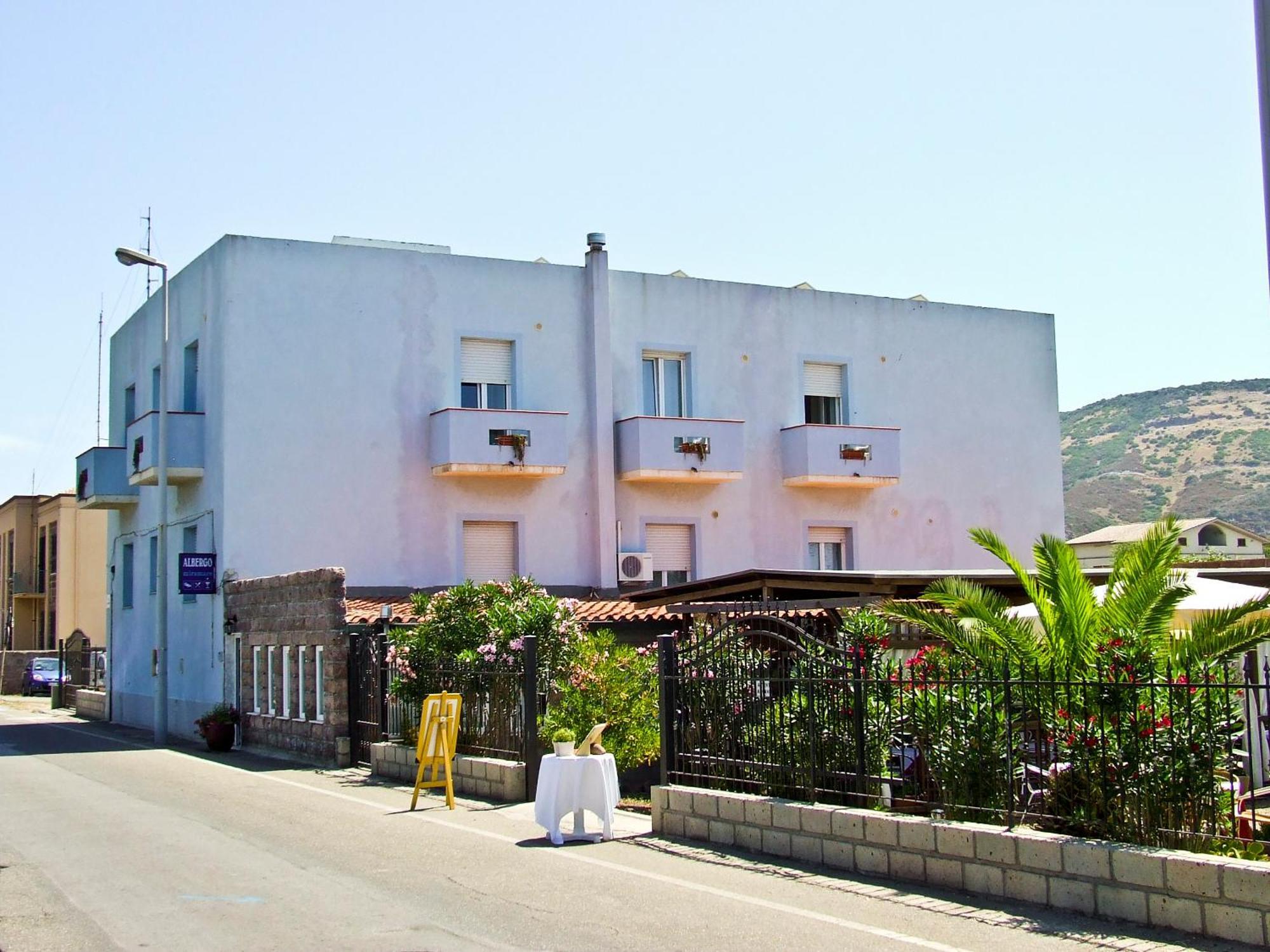 Hotel Miramare Bosa Marina Bagian luar foto