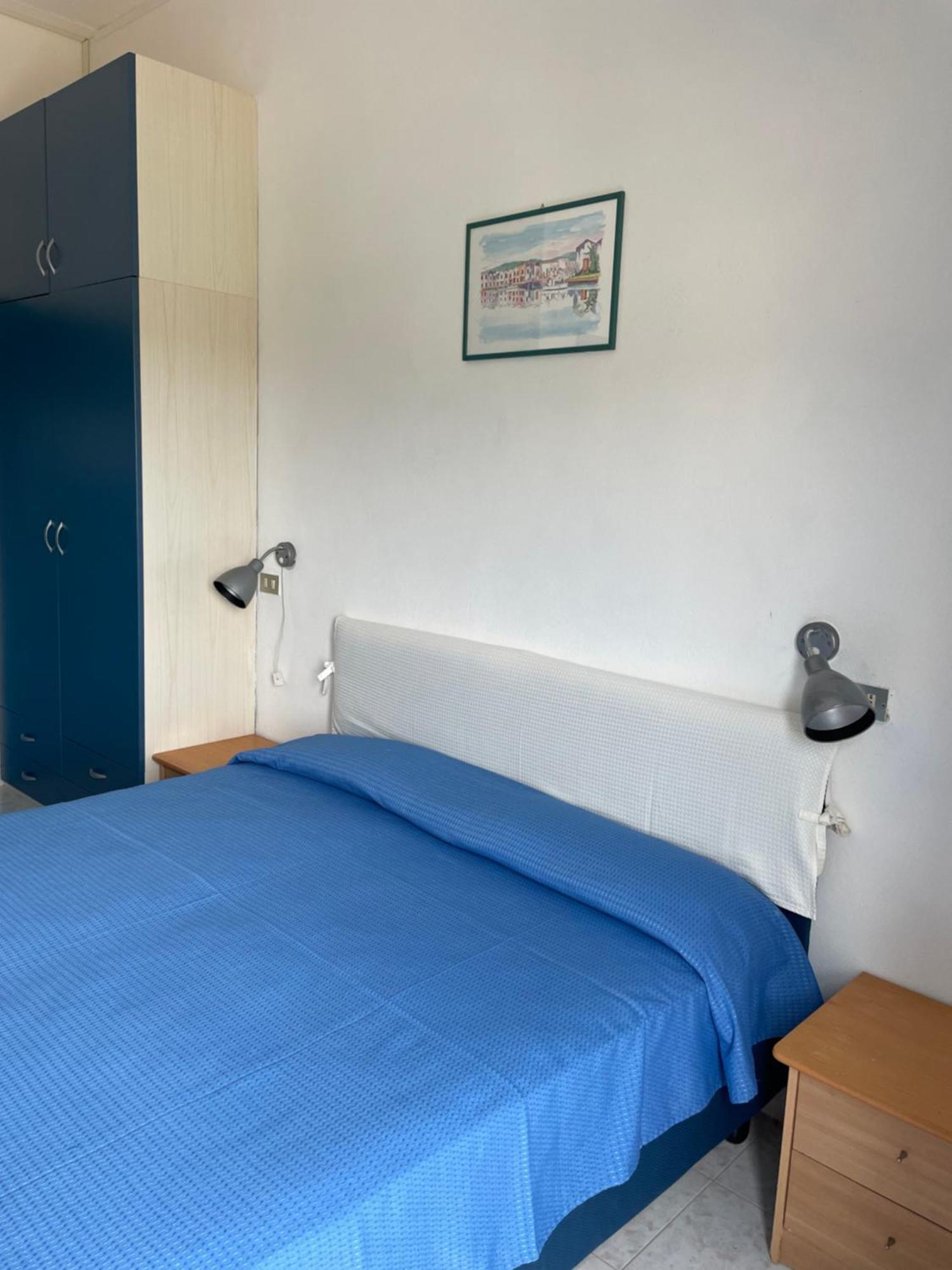 Hotel Miramare Bosa Marina Bagian luar foto